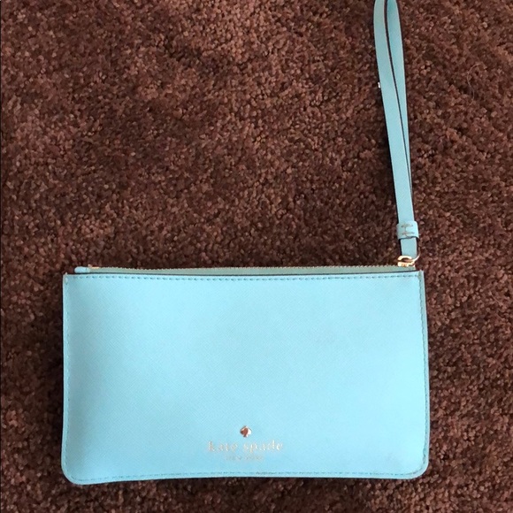 kate spade Handbags - Kate Spade Wristlet